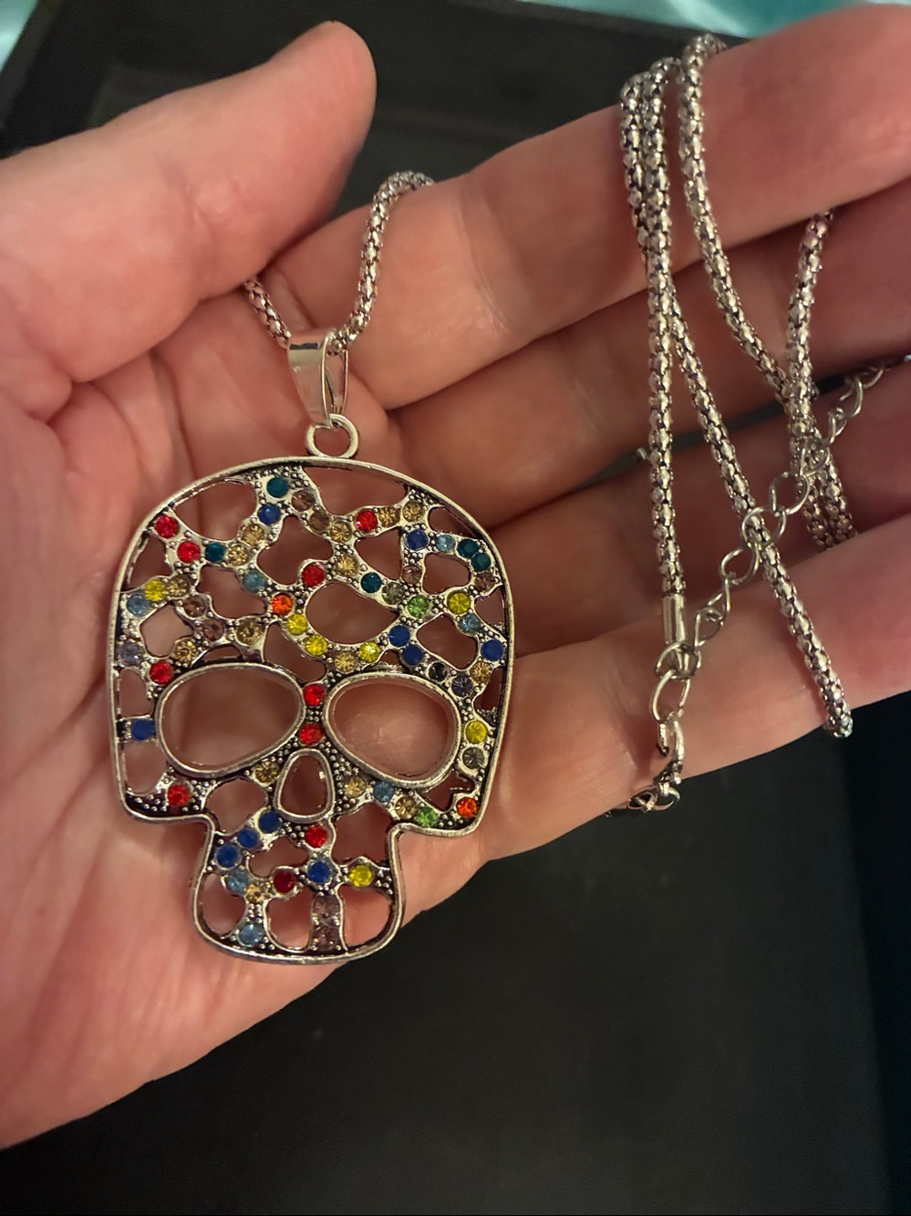Multicolor Crystal Skull Pendant Necklace - Silver Tone
NWOT - Picture 2 of 3
